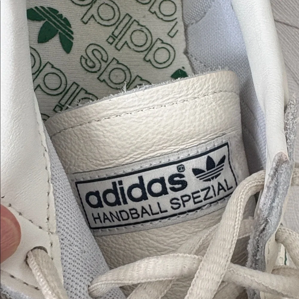 ADDIDAS Handball Spezial size        7/Men, 8.5/W - Picture 7 of 12